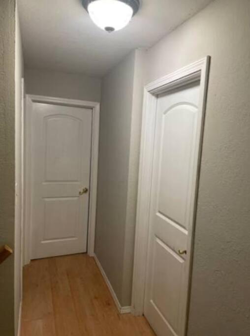 Great Getaway 2 Story Home! Harlingen Tx Dış mekan fotoğraf